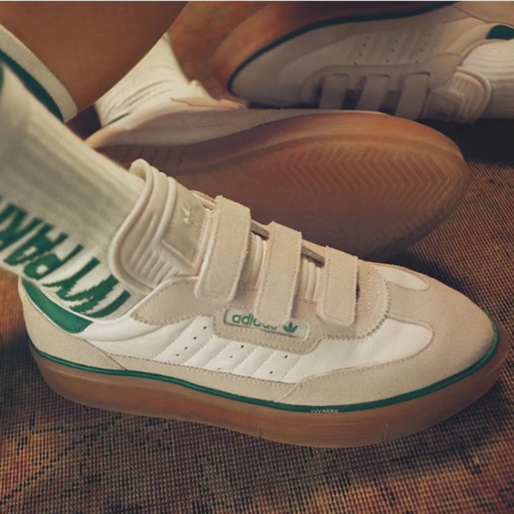 Adidas x Ivy Park Women’s Super Sleek 3 Strap Wonder White Gum Sneakers 5.5 - Picture 3 of 16